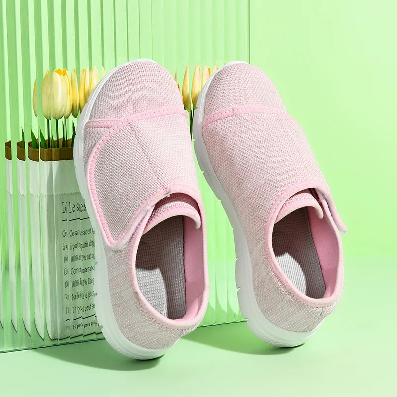 Chaussures Orthopédiques Femme Pied Large – Marche & Confort