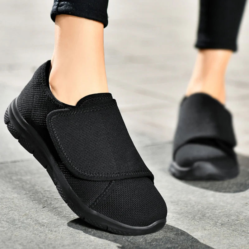 Chaussures Orthopédiques Femme Pied Large – Marche & Confort